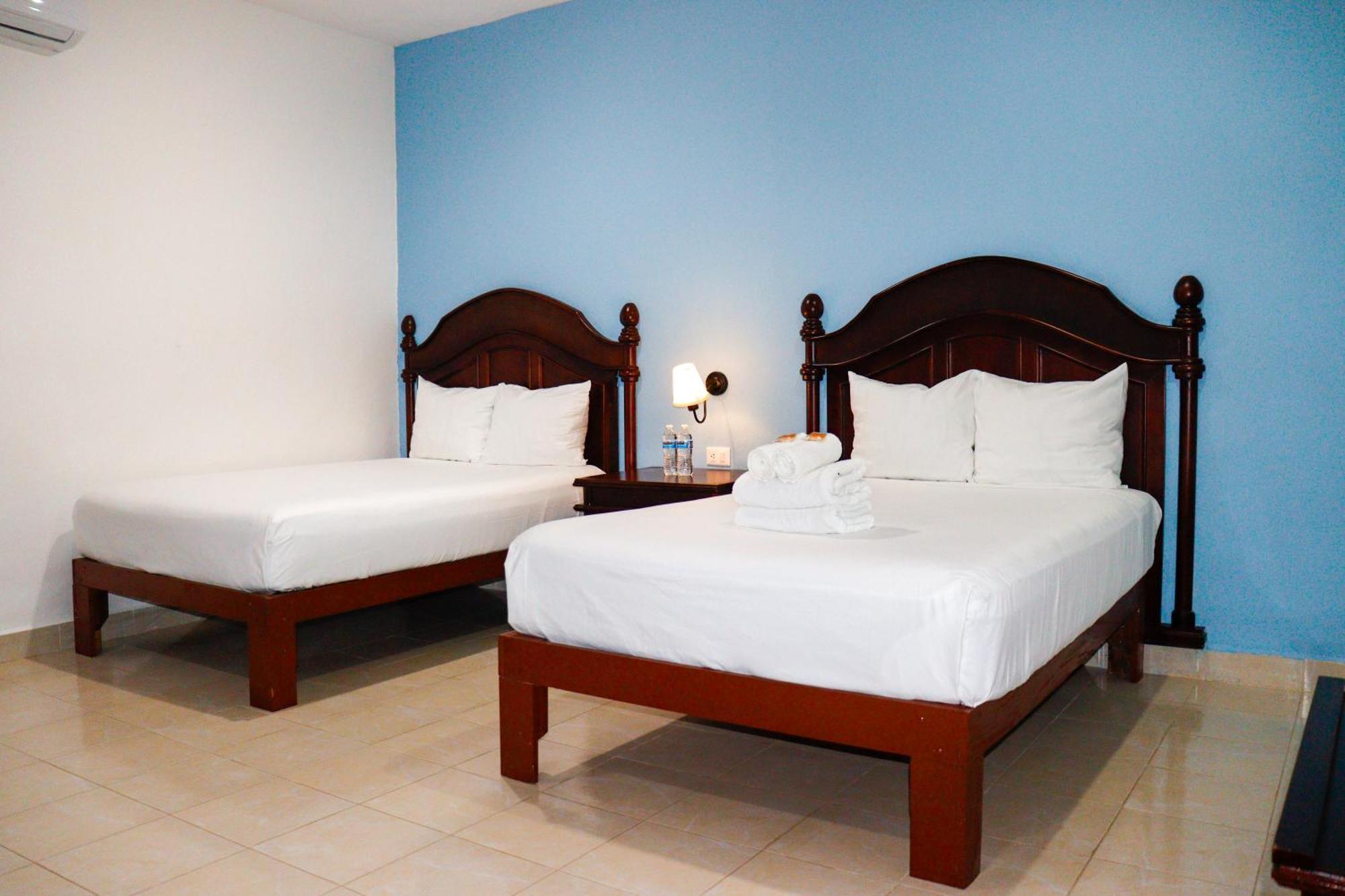 Hotel Quinta Izamal Exterior photo